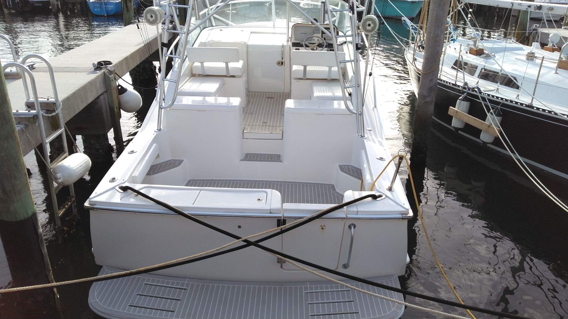 2007 Luhrs 31 Open - Image 3