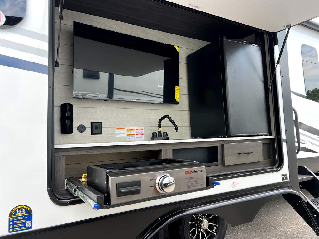 2027 VENTURE RV SPORTTREK 336VRK - Image 5