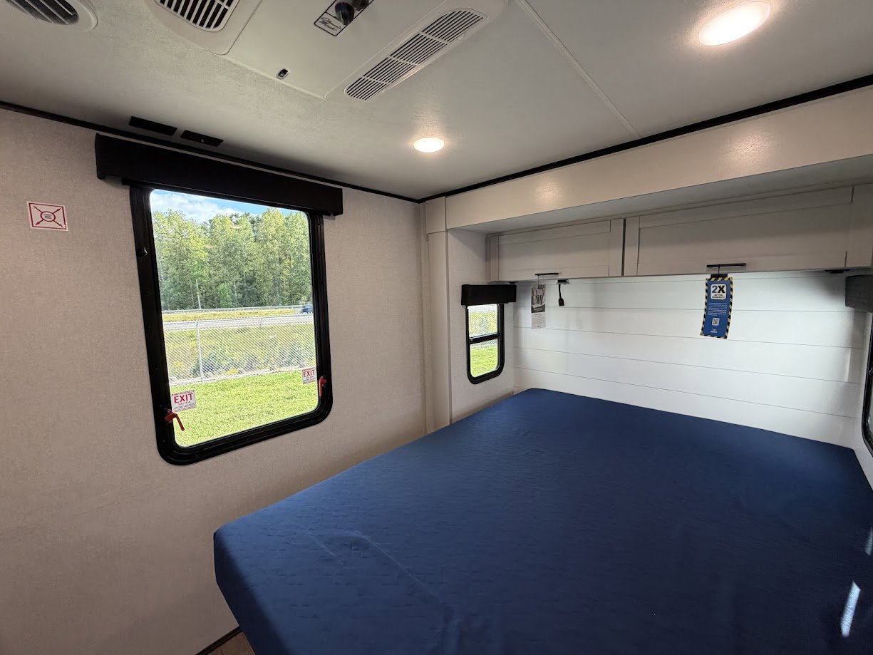 2026 JAYCO JAY FEATHER 24FK - Image 50