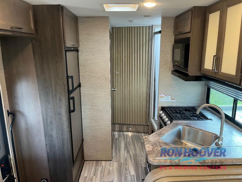 2024 THOR MOTOR COACH 28A - Image 22