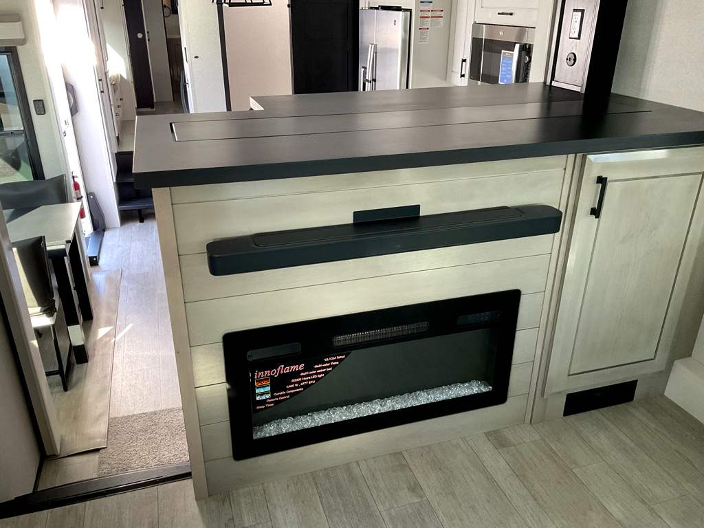 2026 JAYCO PINNACLE 39 FLOK - Image 12