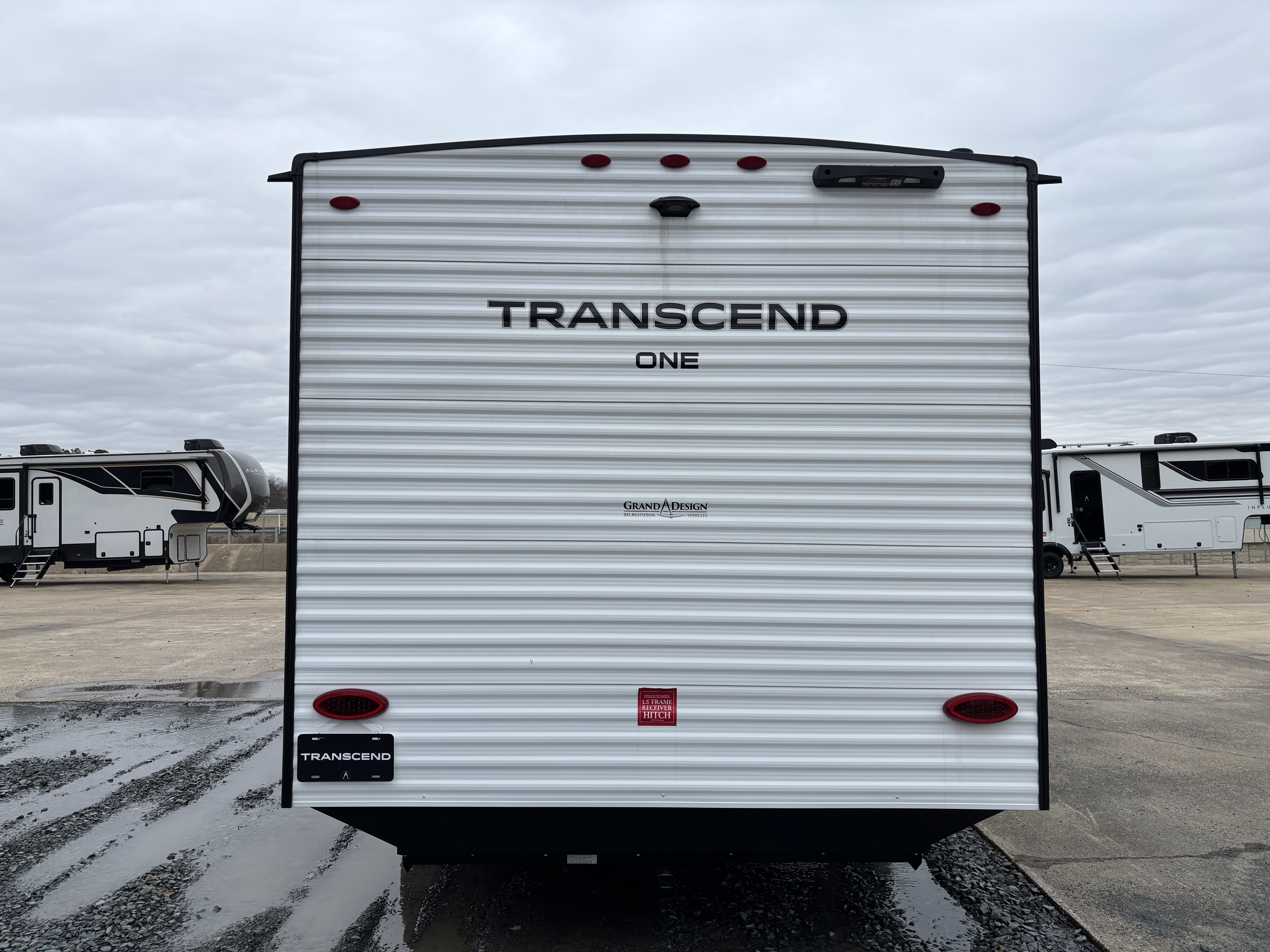 2026 Grand Design Transcend ONE 151RB - Image 7