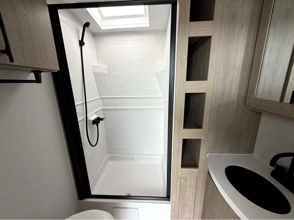 2025 GRAND DESIGN IMAGINE 2670MK - Image 26