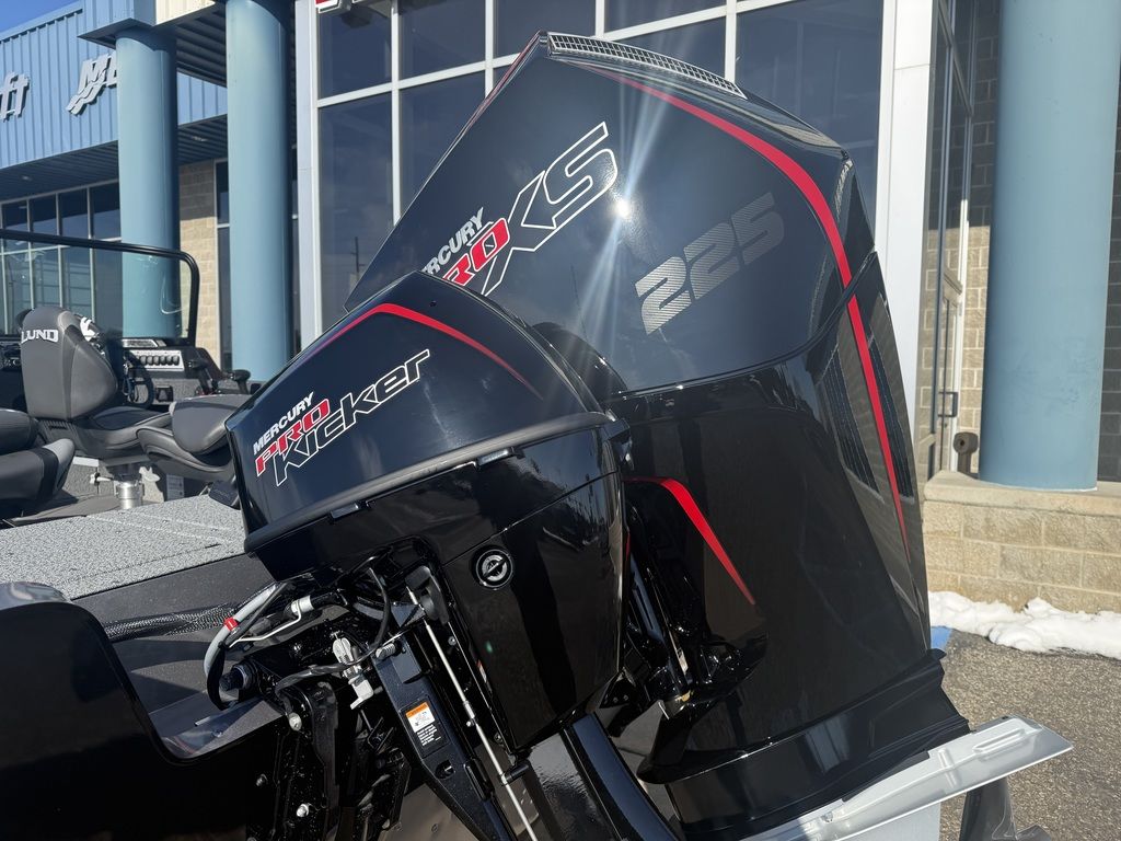 2026 Lund 2075 Impact XS Sport - Image 8