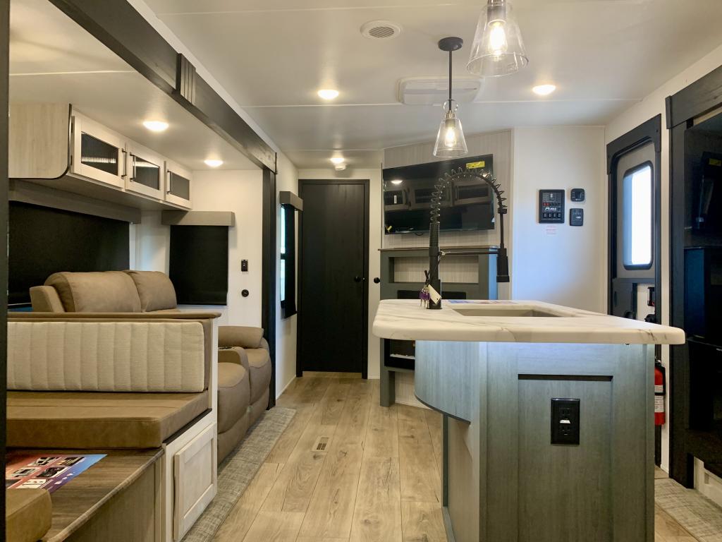 2026 PALOMINO 32BH2B - Image 39