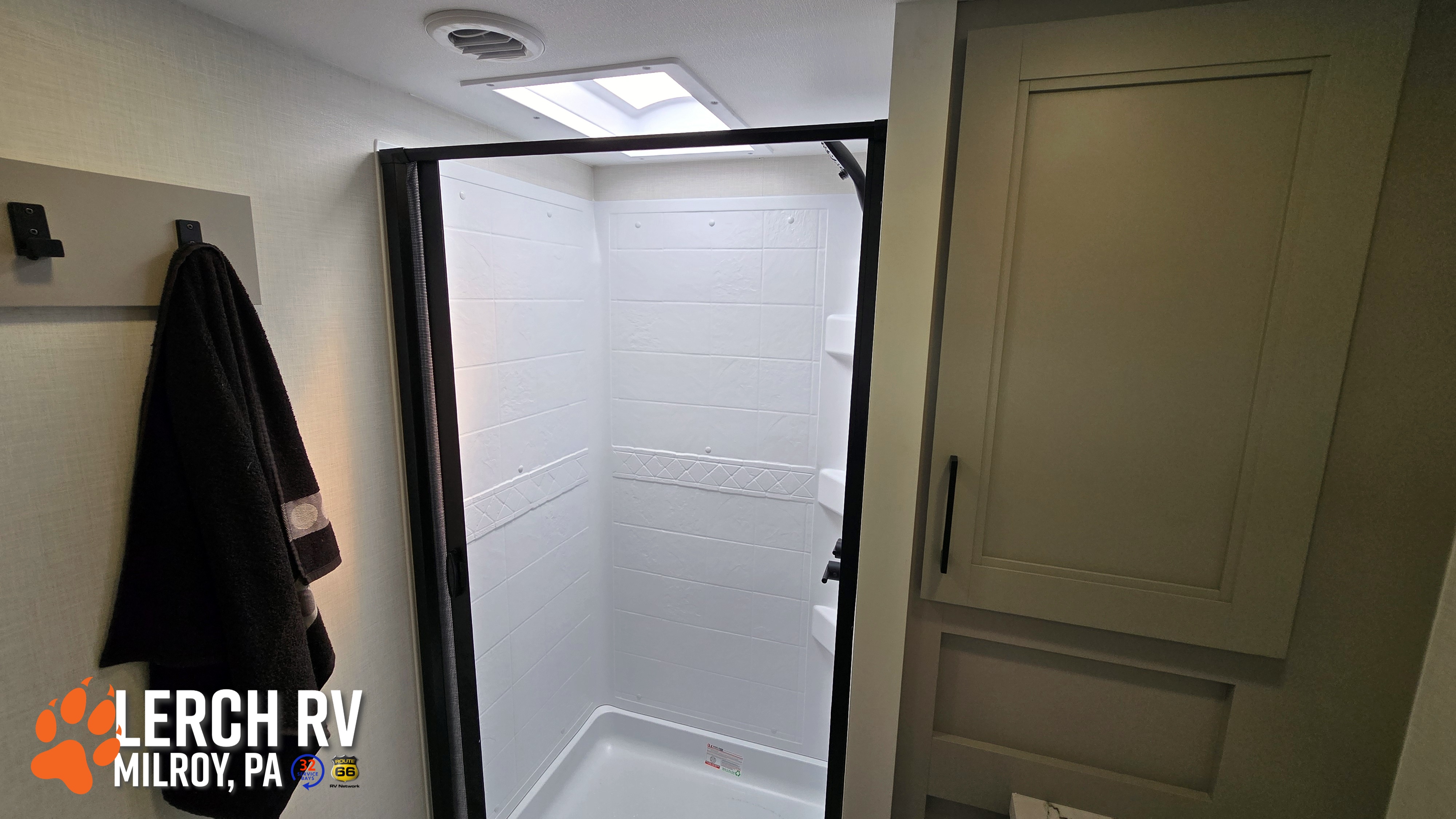 2026 KZ RV Durango HT D296BHT - Image 30
