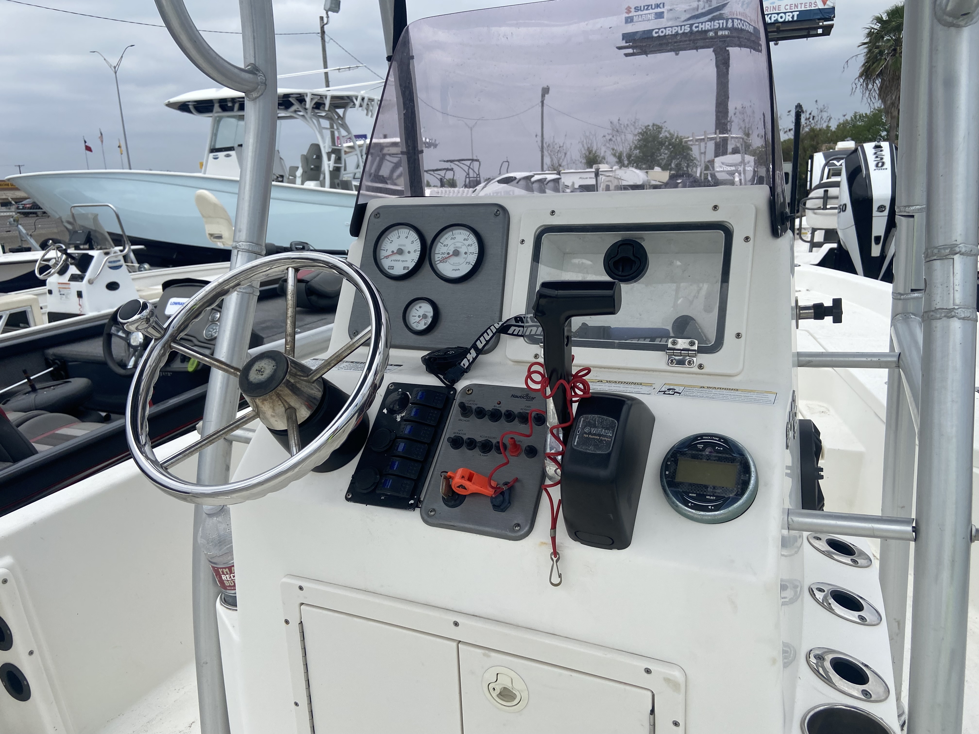 2013 NAUTIC STAR 2013 2110 - Image 4