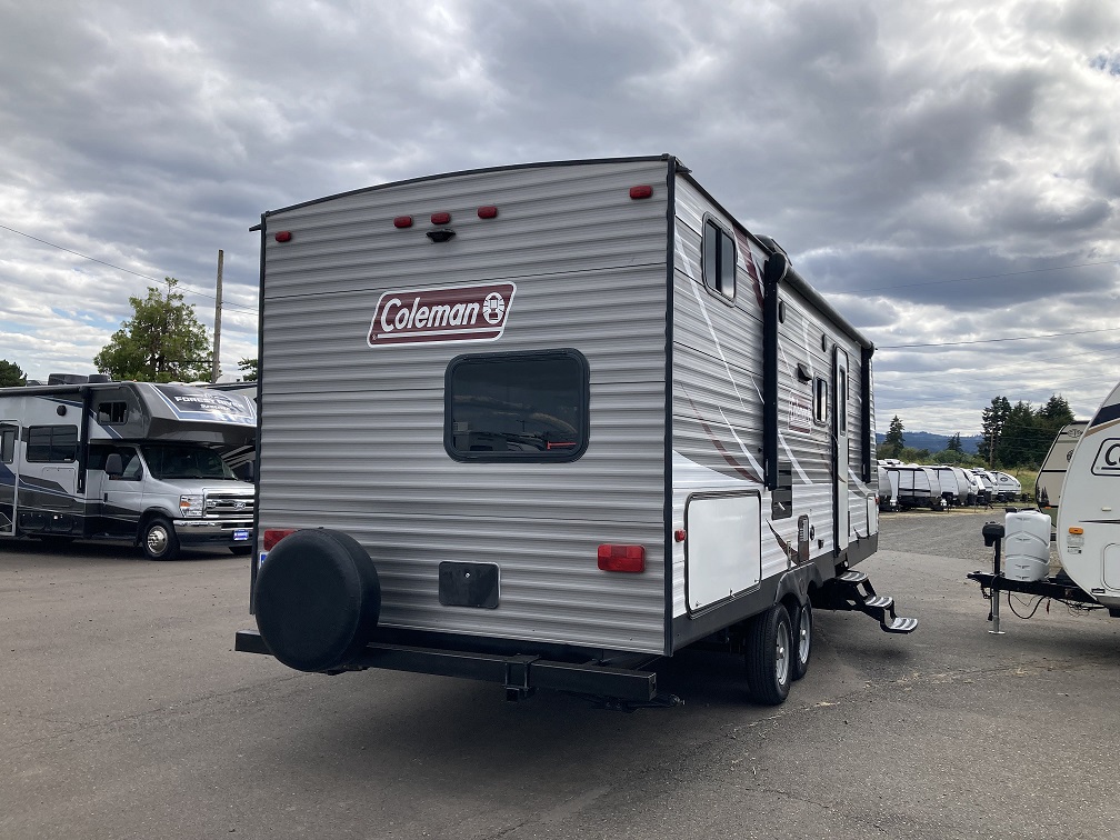 2018 Dutchmen Coleman Lantern 244BH - Image 5