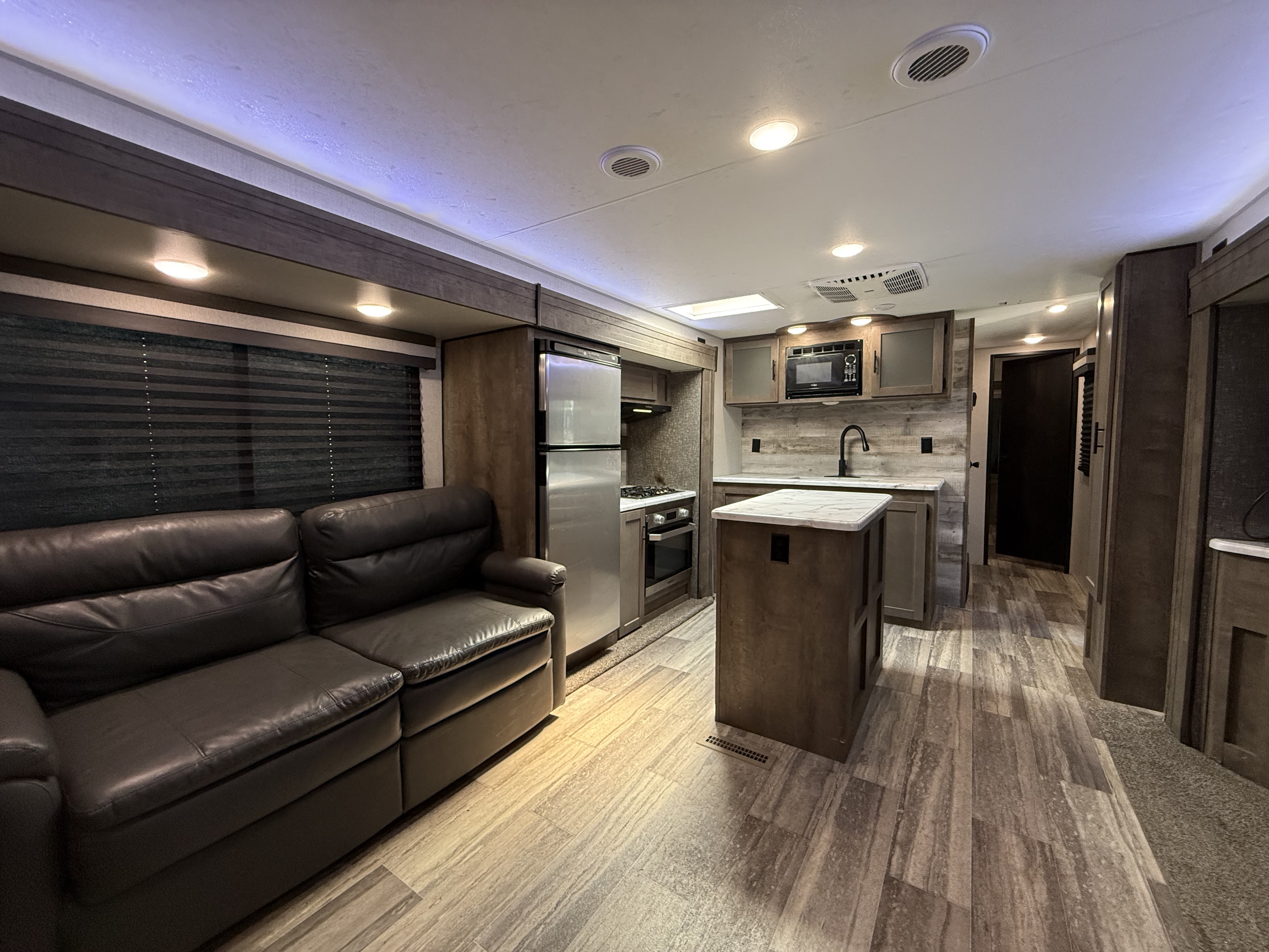 2020 KZ RV Connect C313RL - Image 13