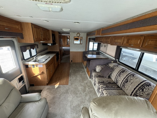 2004 FOURWINDS WINDSPORT 35D - Image 29