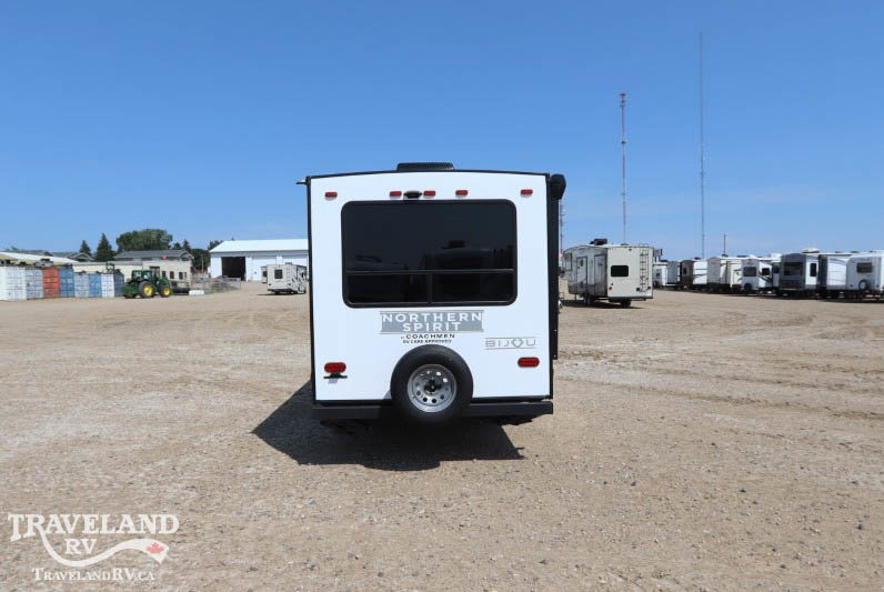 2025 Coachmen Northern Spirit Bijou 15RLB - Image 9