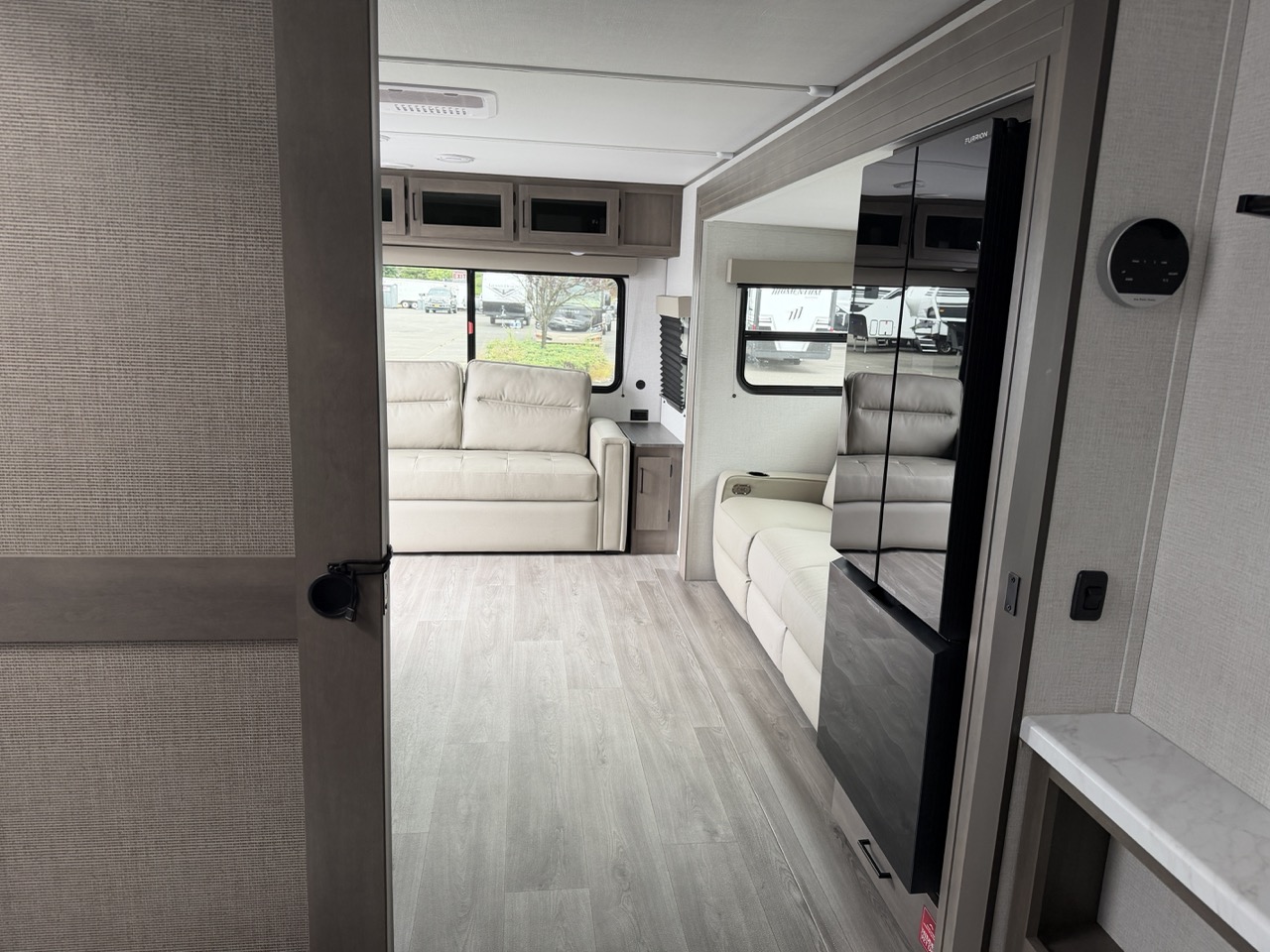 2026 Grand Design Transcend 245RLT - Image 13