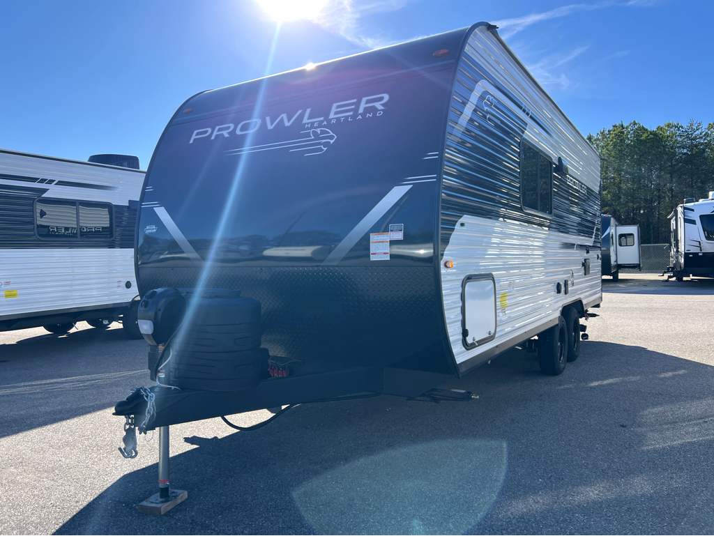 2026 HEARTLAND PROWLER 2000MB - Image 2