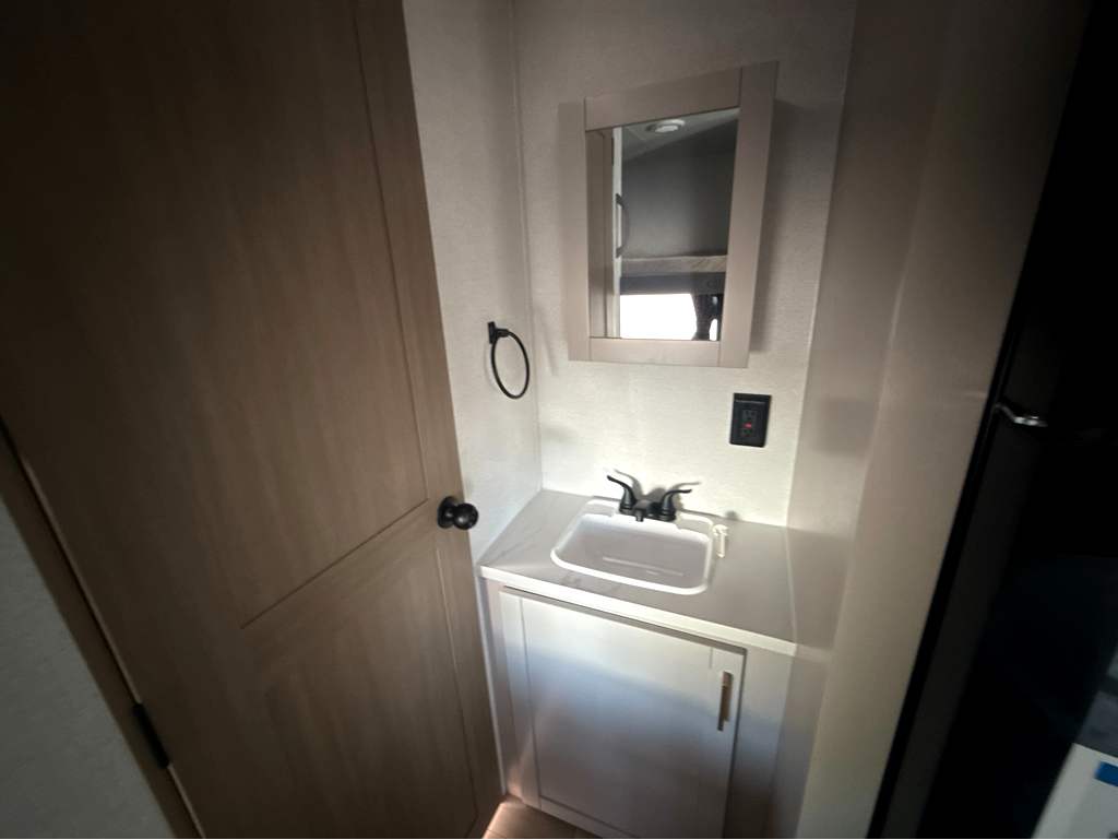 2027 Jayco Jay Flight SLX 260BH - Image 23