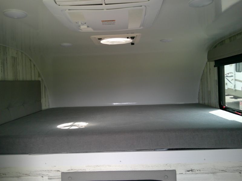 2025 Modern Buggy Truck Camper TC9 - Image 4