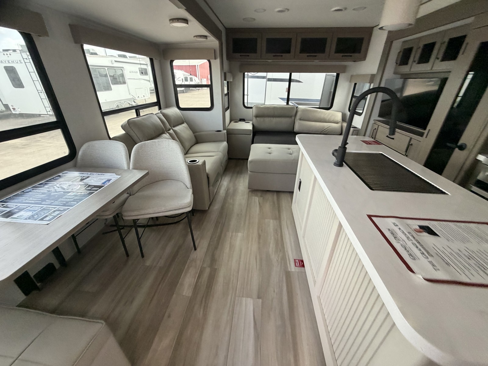 2026 GRAND DESIGN 345RLTS - Image 20