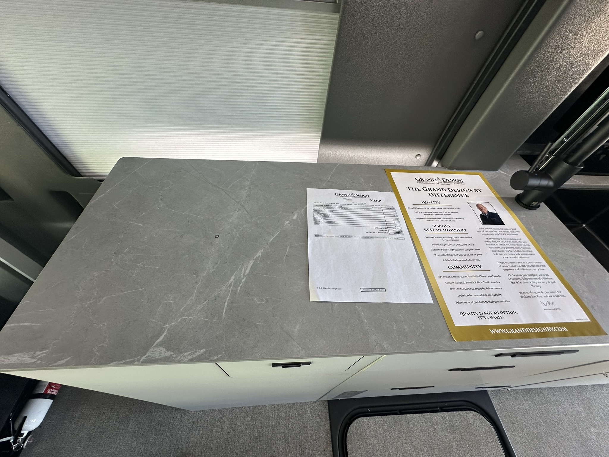 2026 GRAND DESIGN LINEAGE SERIESVT LVT1 - Image 13