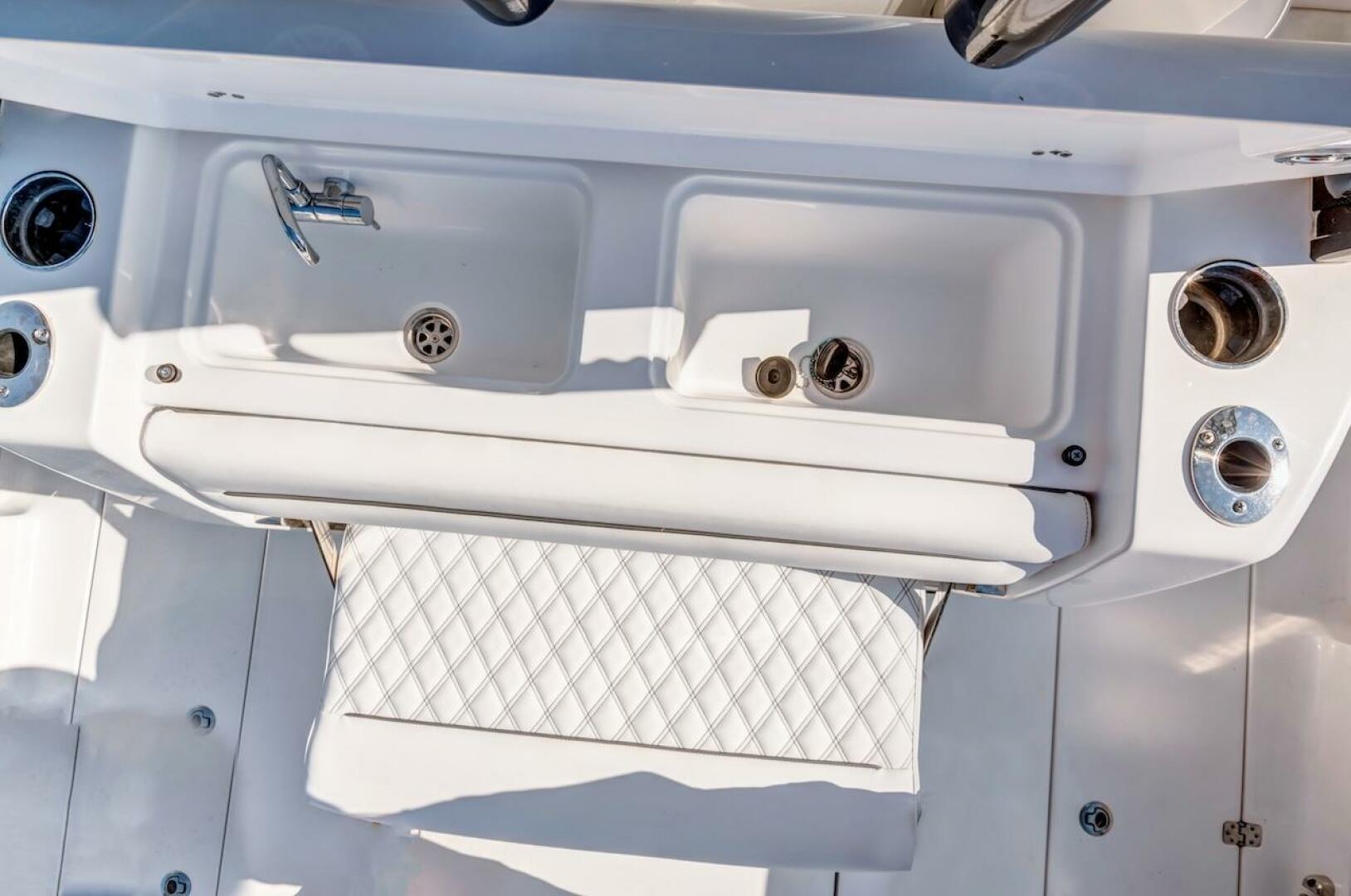 2022 Sportsman Open 352 Center Console - Image 44