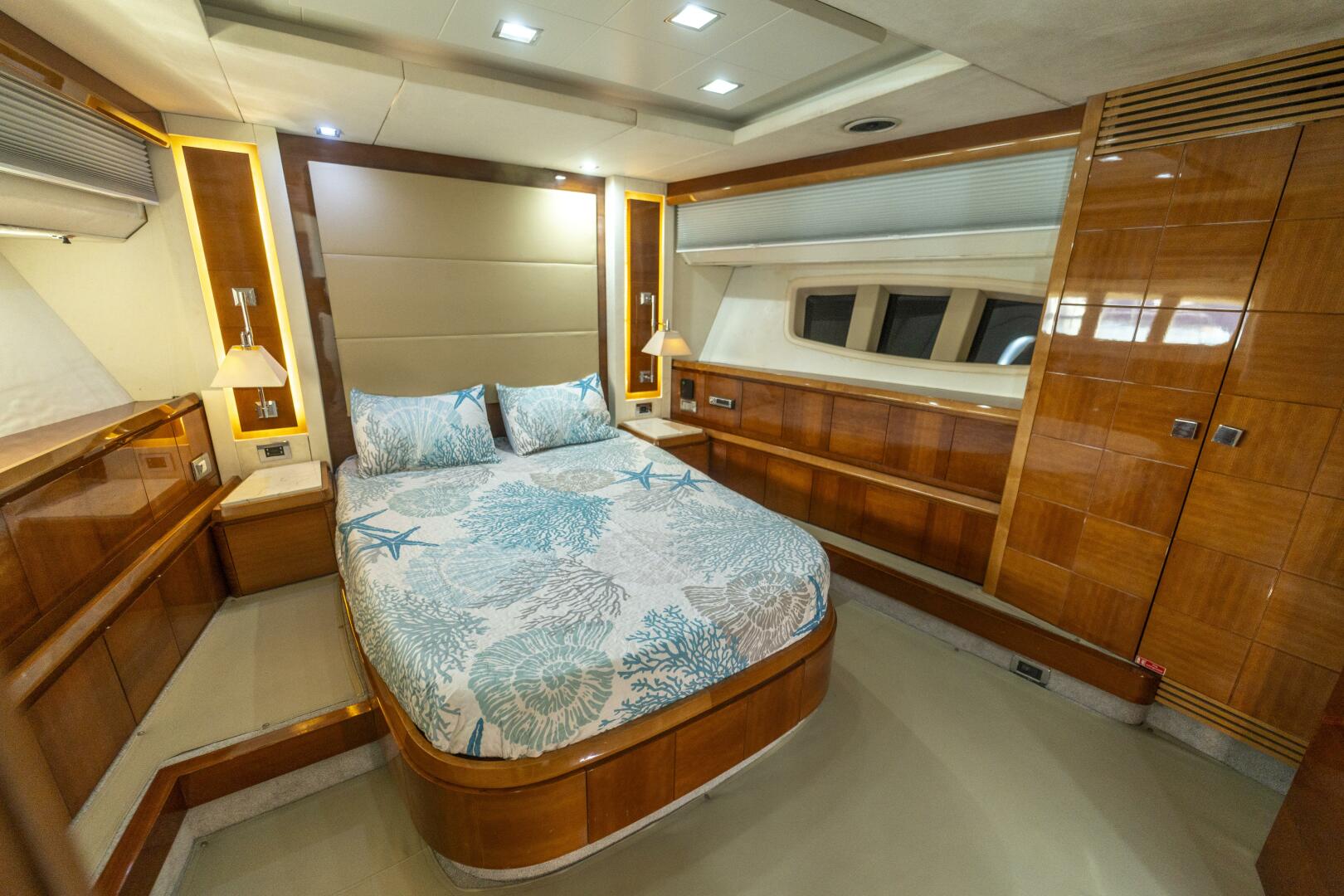 2008 Azimut 75 - Image 92