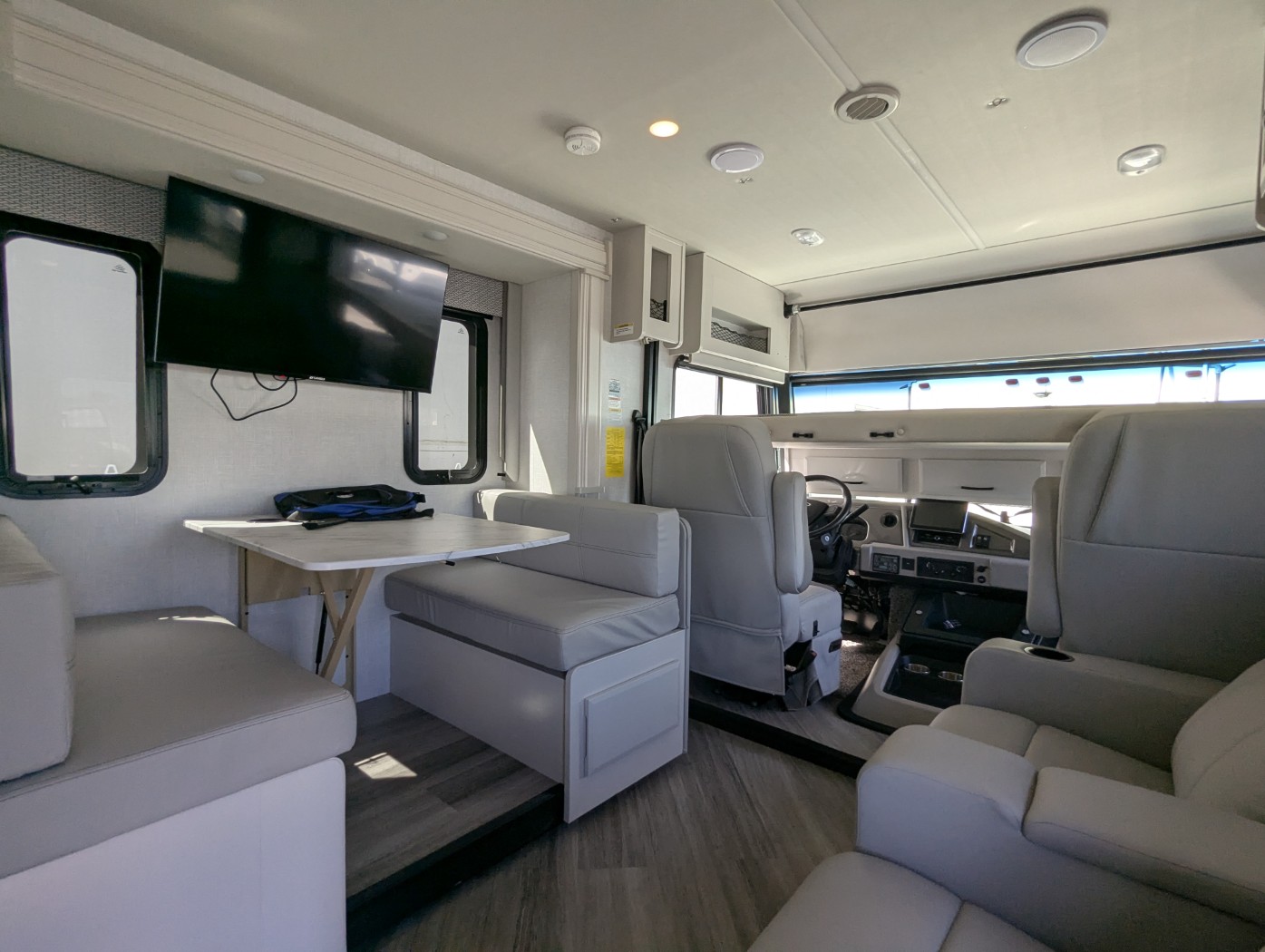 2024 Holiday Rambler Eclipse 34J - Image 27