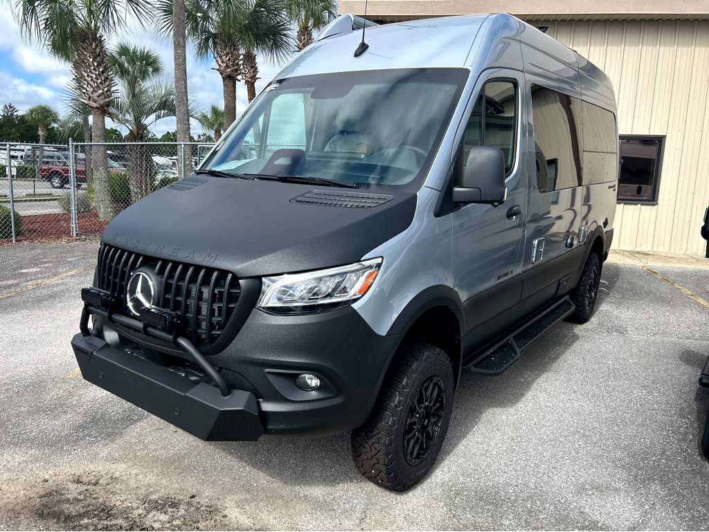 2027 AIRSTREAM INTERSTATE 19GTX - Image 2