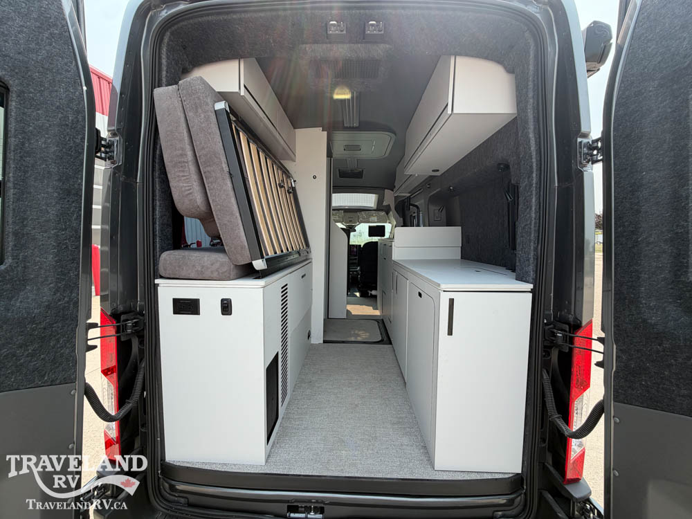 2027 Grand Design Lineage Series VT LVT1 - Image 4