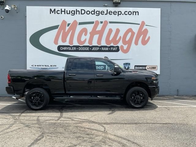 2025 Ram 2500 Big Horn 4x4 Crew Cab 6'4" Box - Image 4