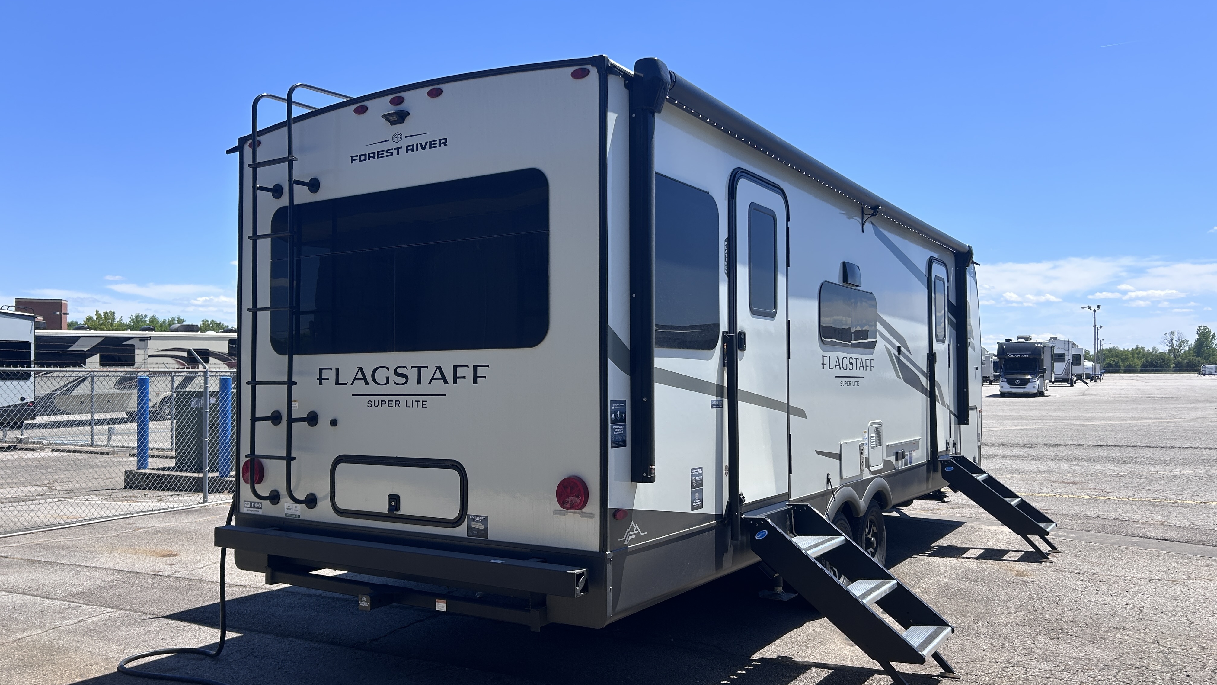 2026 Forest River Flagstaff Super Lite 26SRD - Image 8