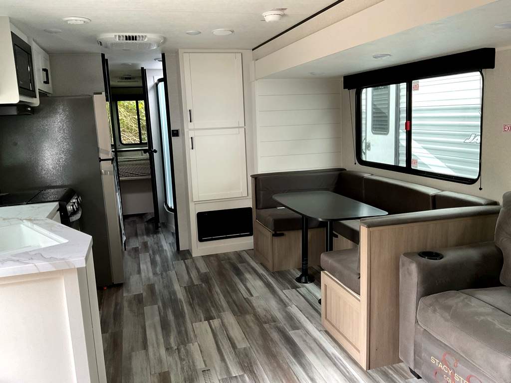 2026 Jayco Jay Flight SLX 380DQS - Image 6