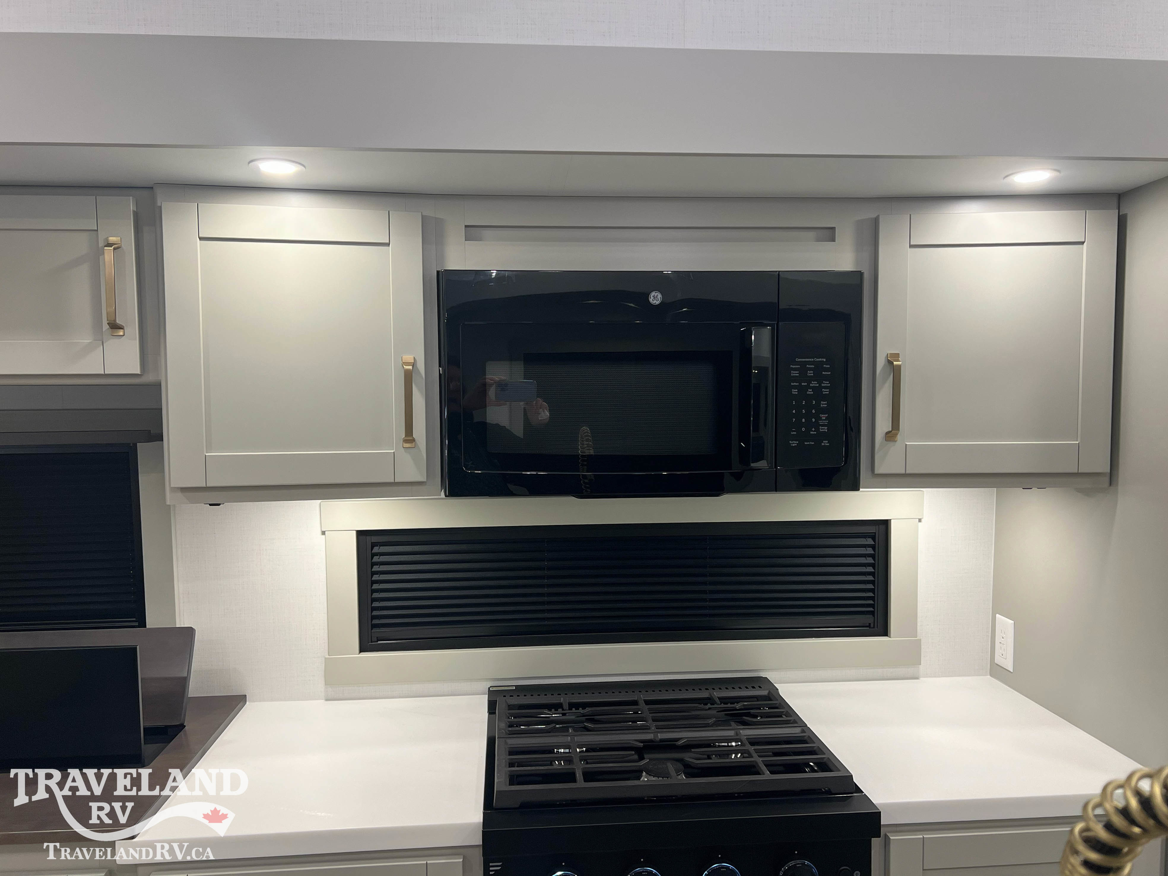 2026 Brinkley RV Model Z 3515 - Image 7