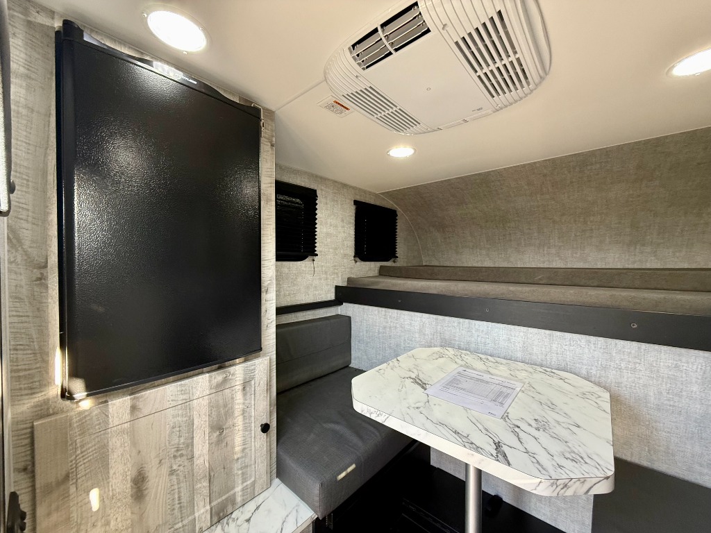 2026 Adlar Truck Topper 5 - Image 11