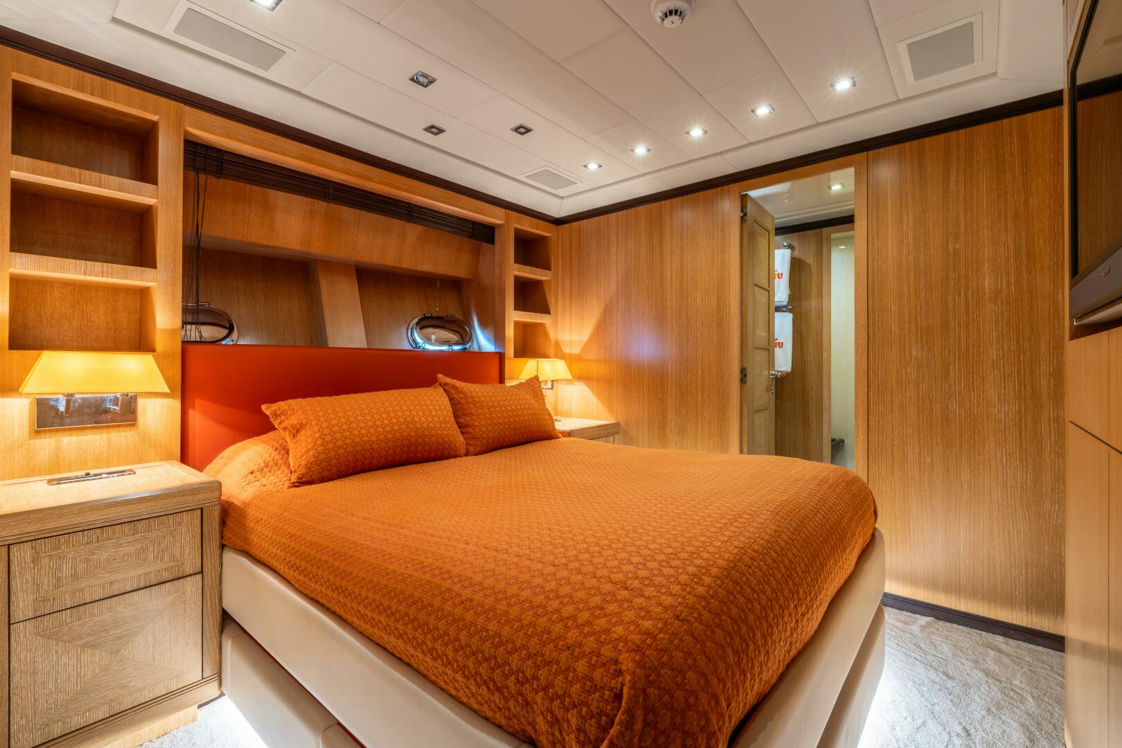2008 Overmarine Mangusta 108 - Image 26