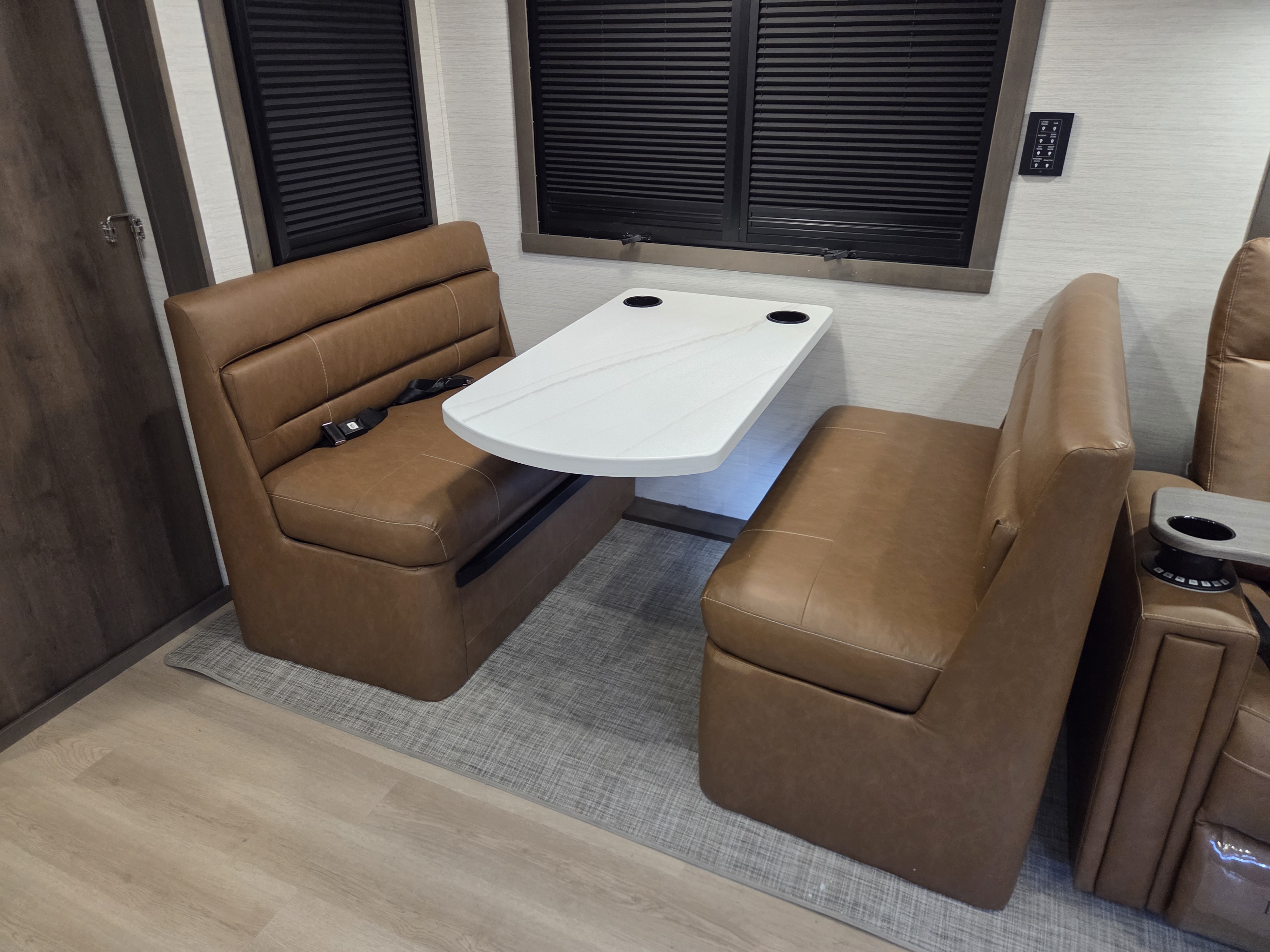2026 Dynamax Europa 34SS - Image 8