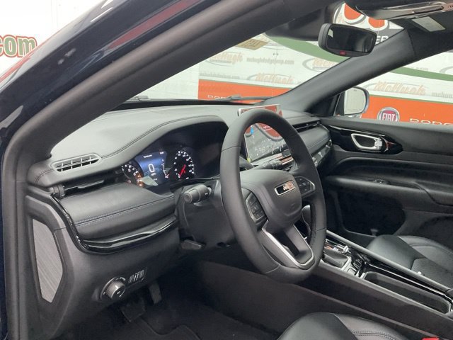 2026 Jeep Compass Latitude Altitude 4x4 - Image 25