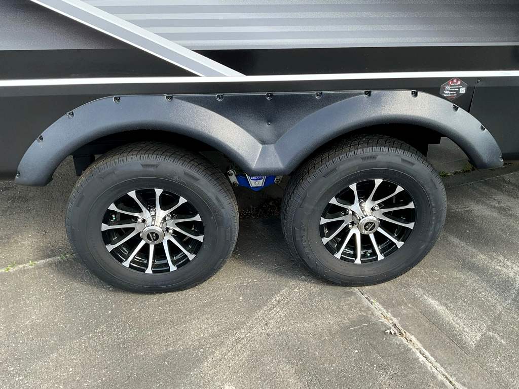 2025 JAYCO Eagle 230 MLCS HT - Image 23