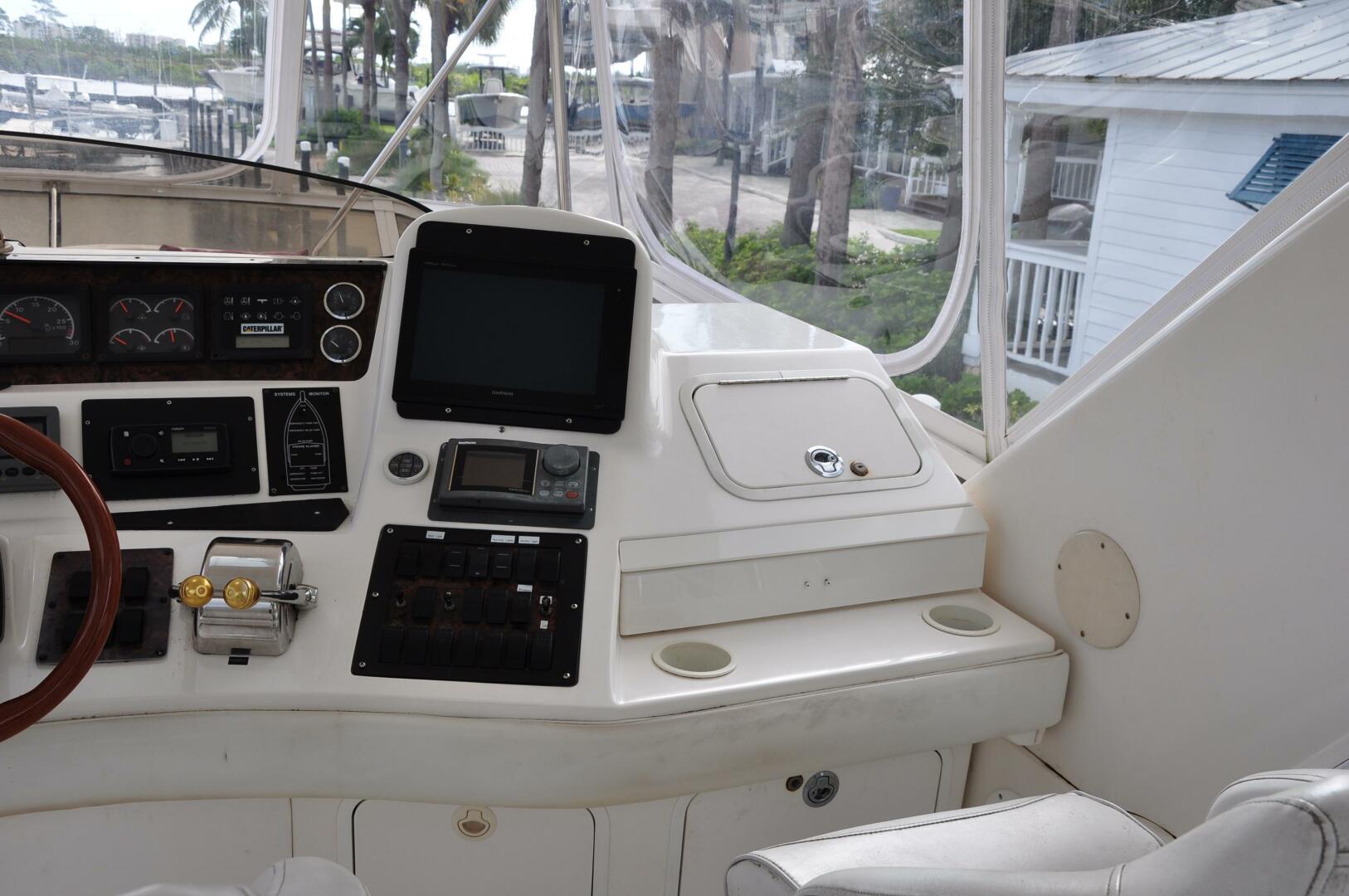 1998 Sea Ray 480 Sedan Bridge - Image 18