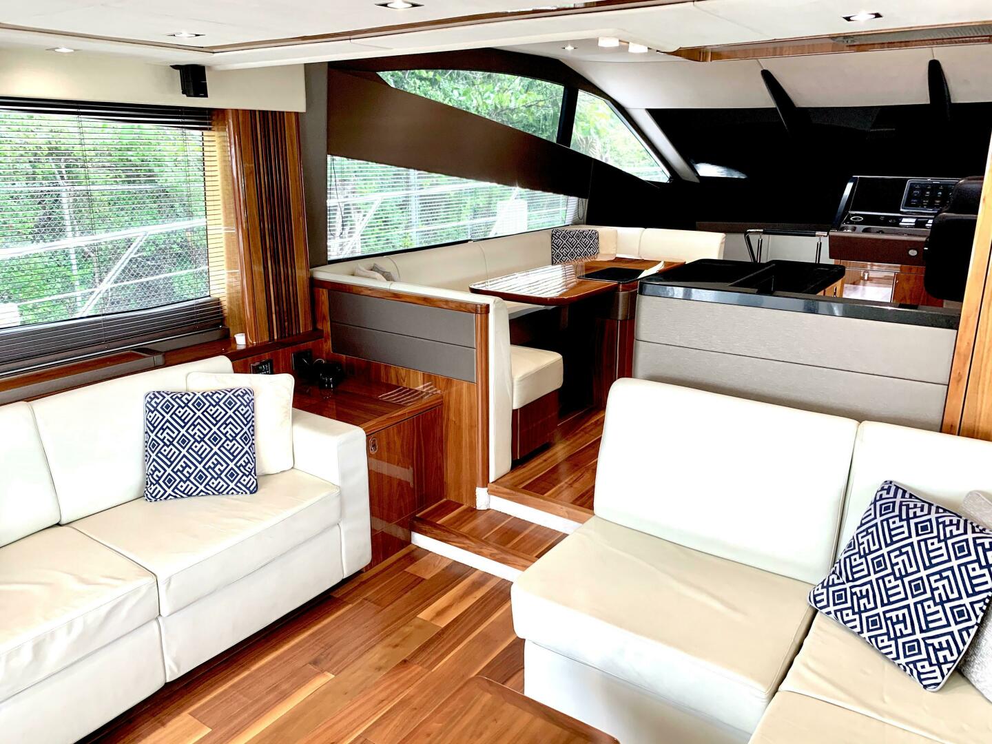 2016 Sunseeker Manhattan 65 - Image 6