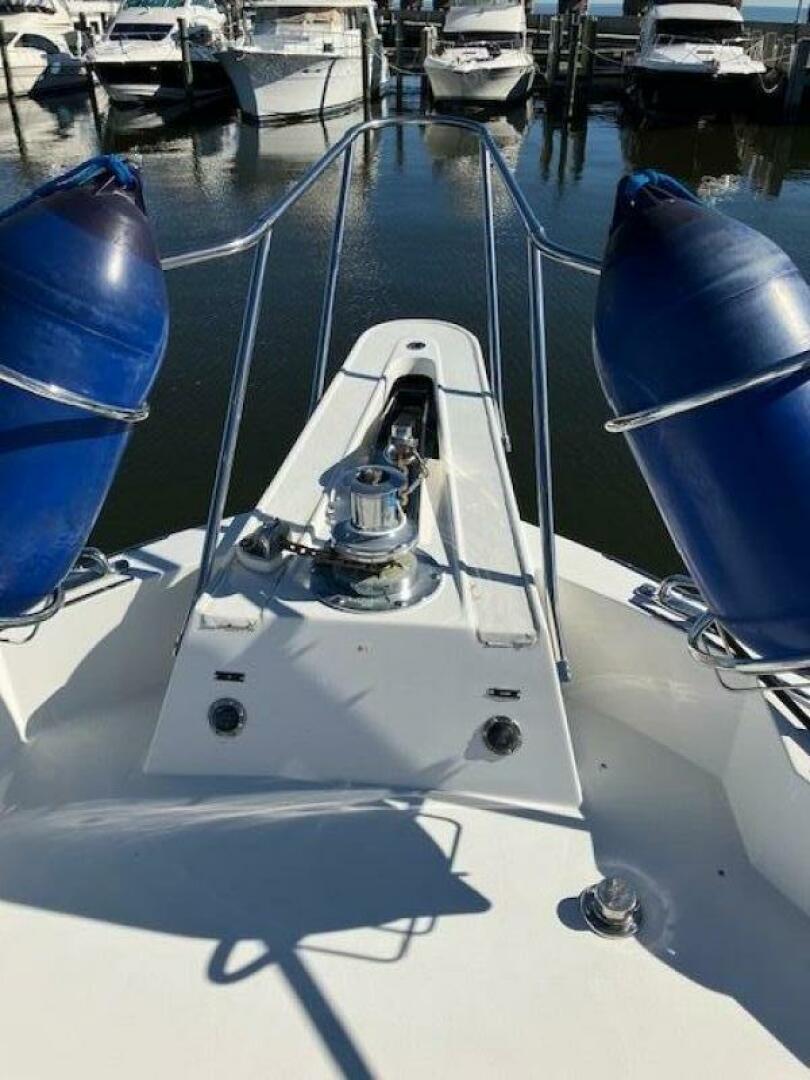 1996 Hatteras Sport Deck - Image 9
