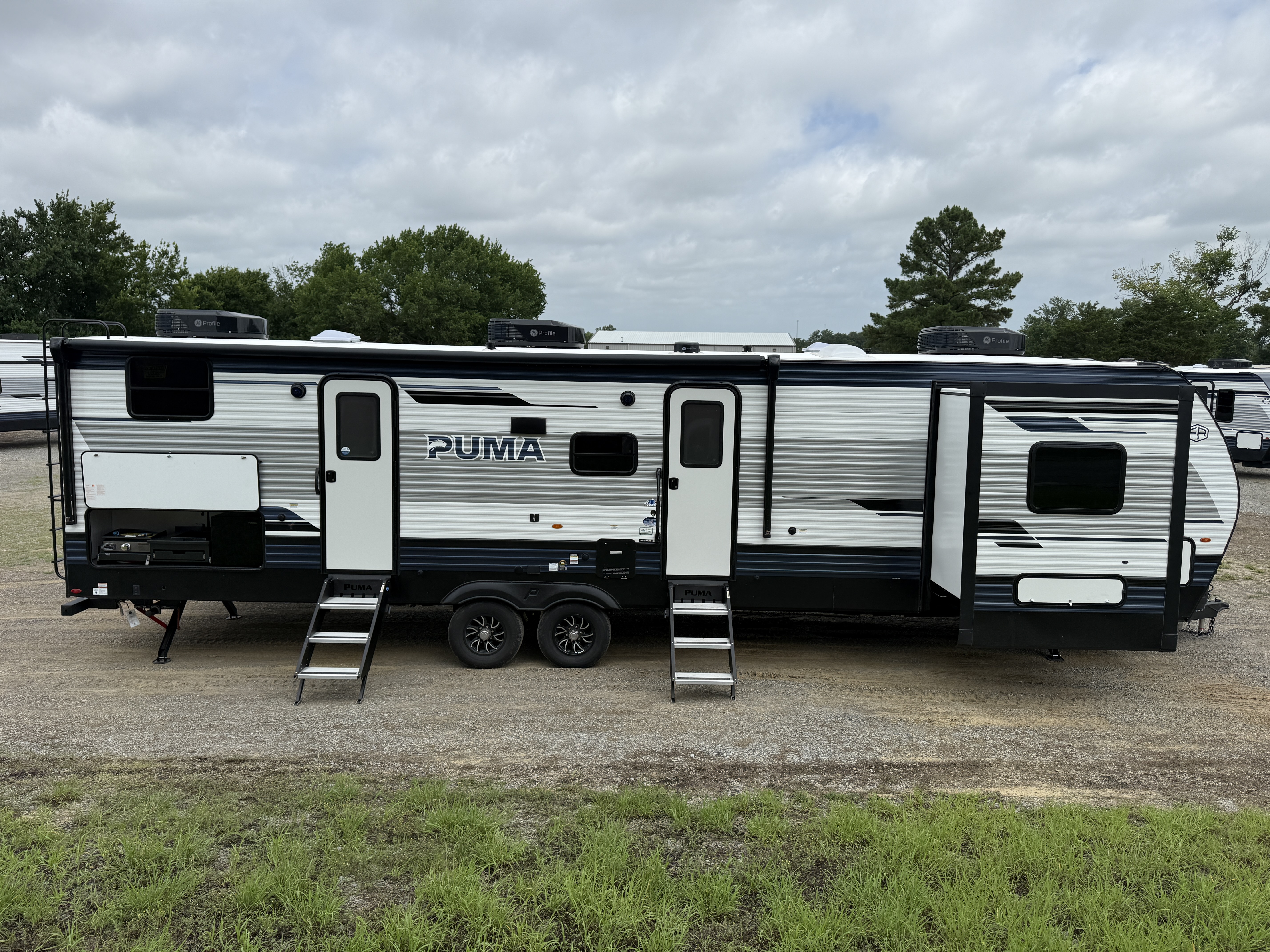 2027 Forest River Puma 32BHQS - Image 8