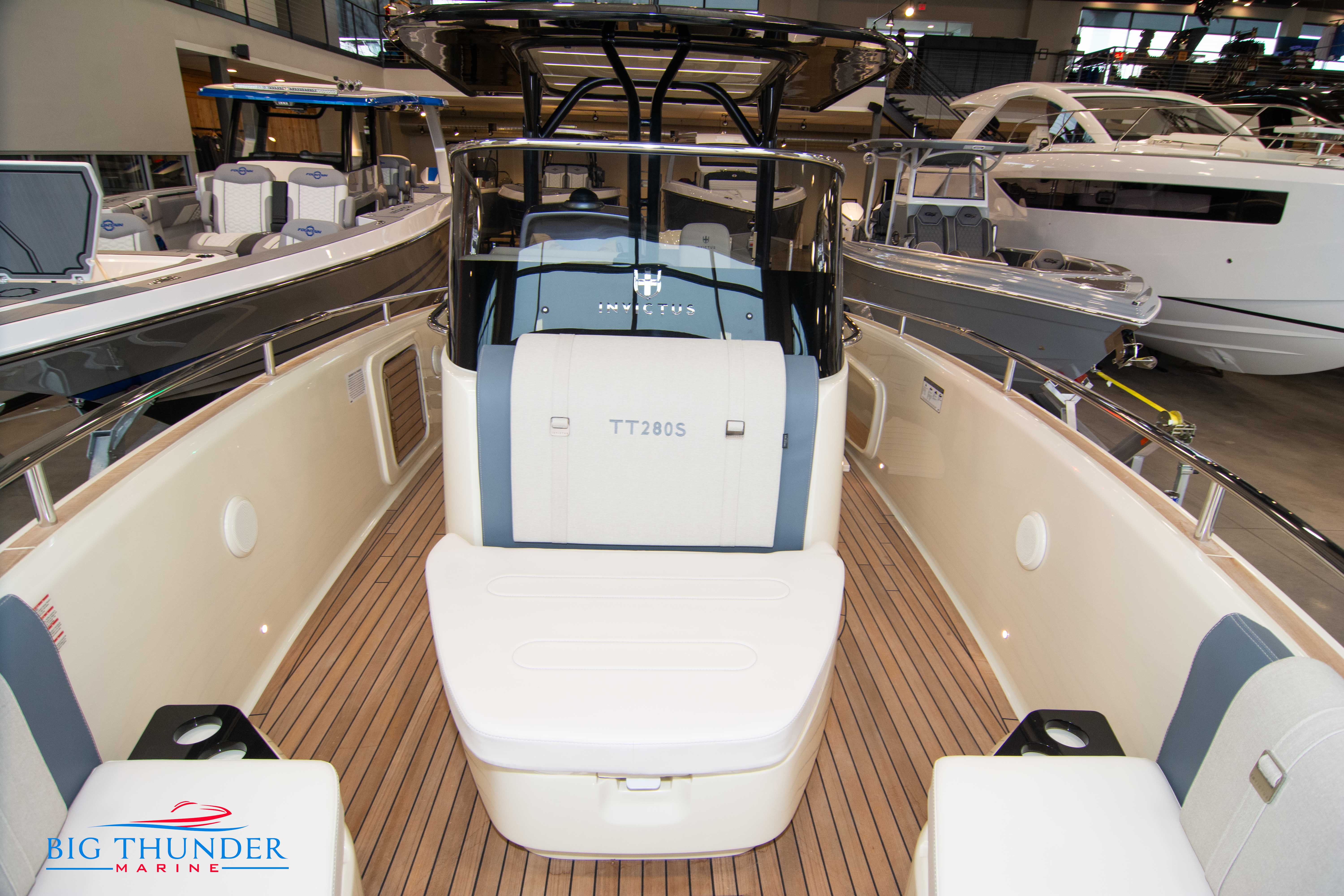 2024 Invictus TT280S - Image 62