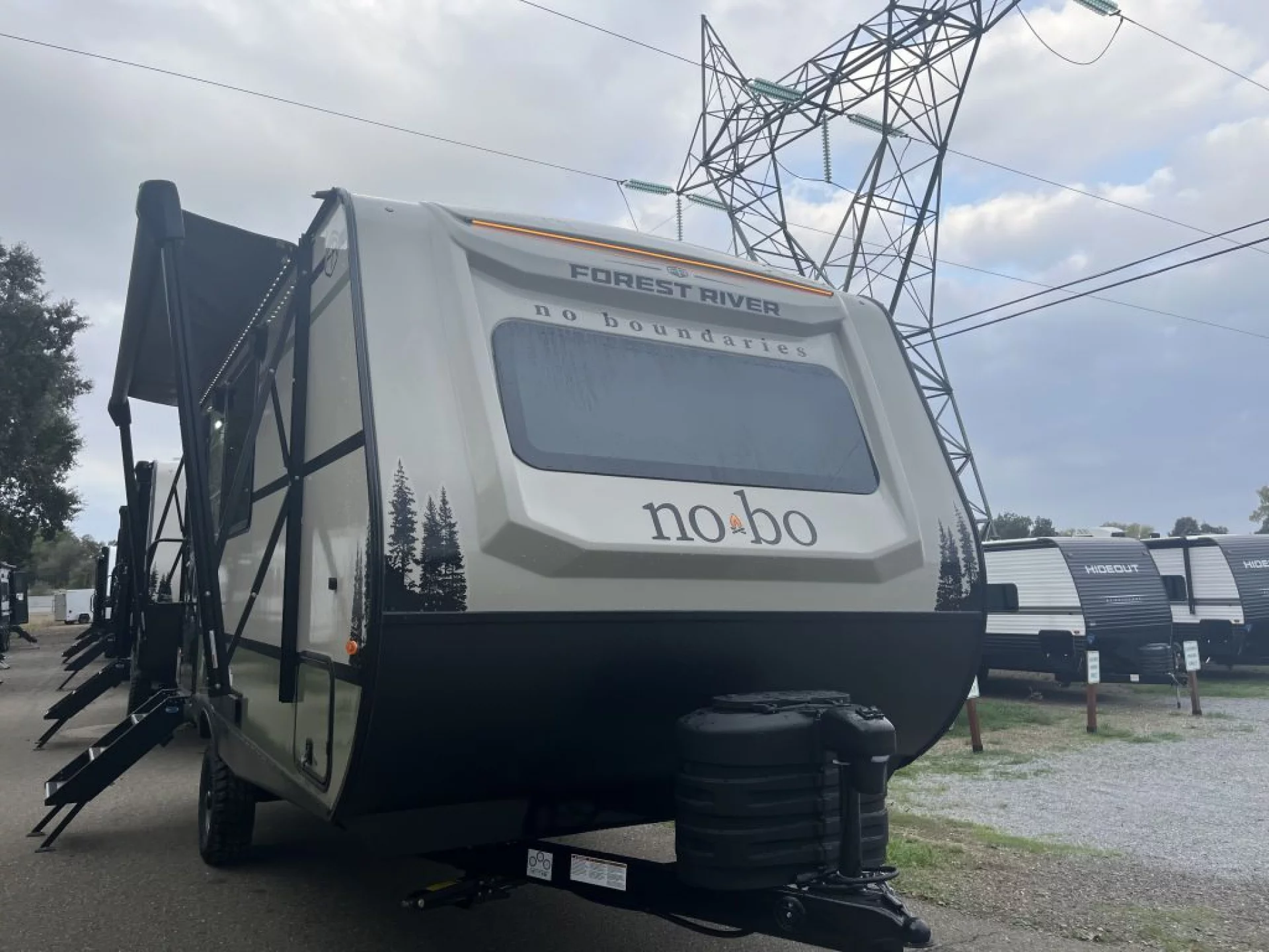 2026 FOREST RIVER NO BOUNDARIES NO BO 18.2 BM BEAST MODE 18 SERIES - Image 1