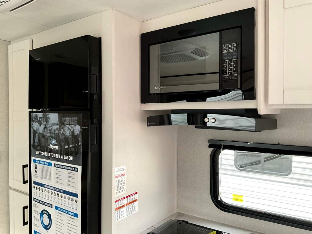 2026 JAYCO Jay Flight SLX 262RLS - Image 20