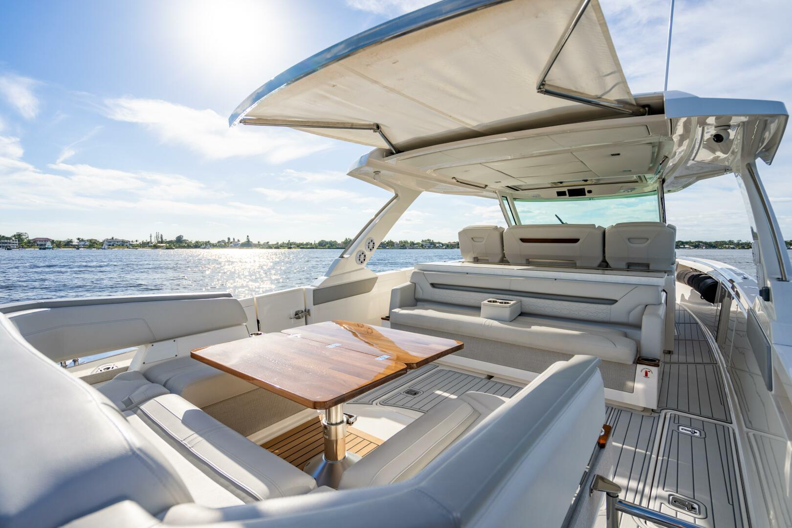 2022 Tiara Yachts 43 LS - Image 48