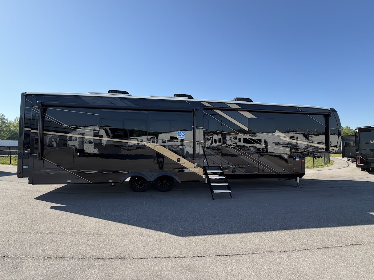 2026 JAYCO PINNACLE 38FBRK - Image 6
