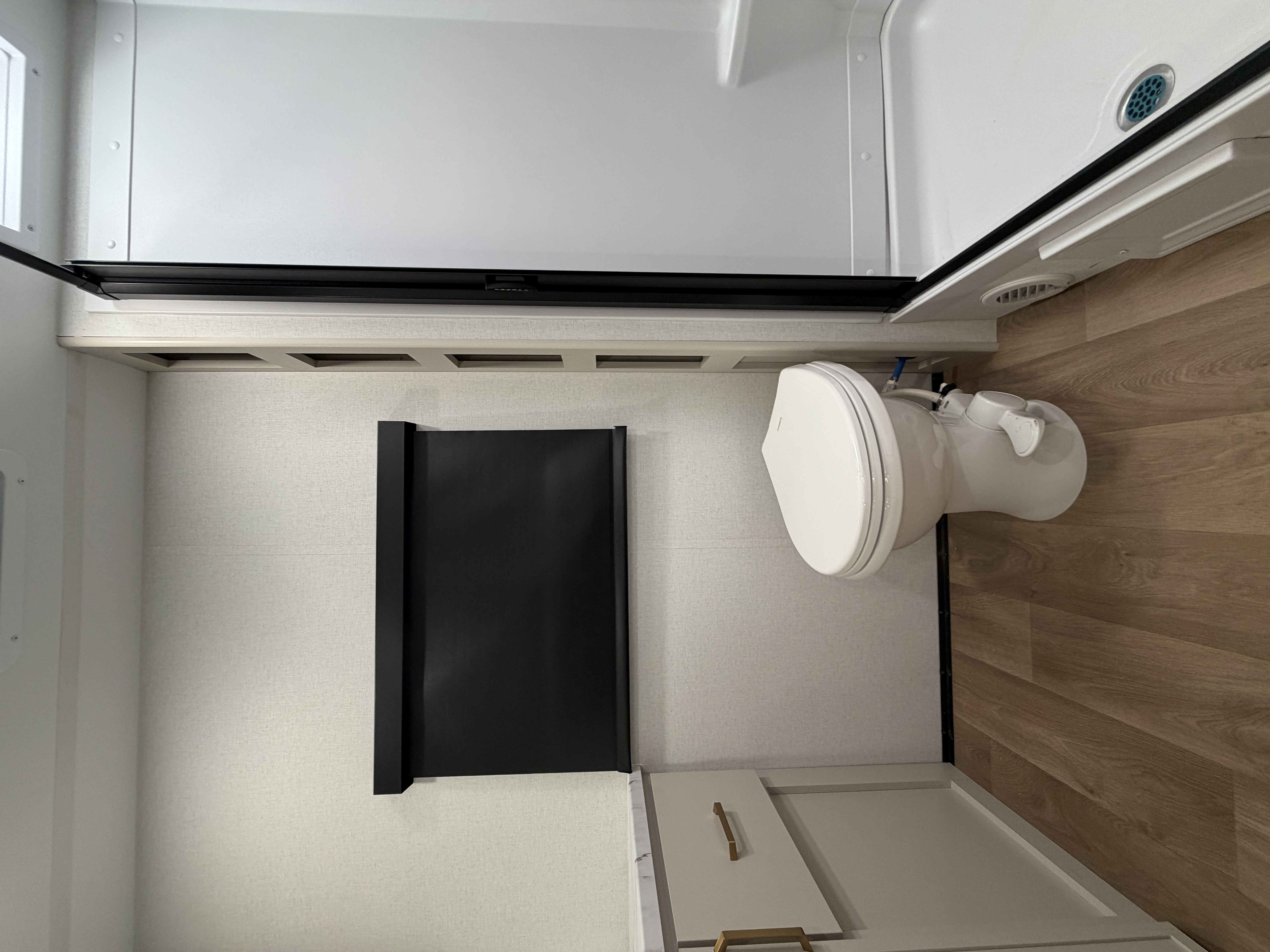 2027 Grand Design Imagine XLS 22RBE - Image 17