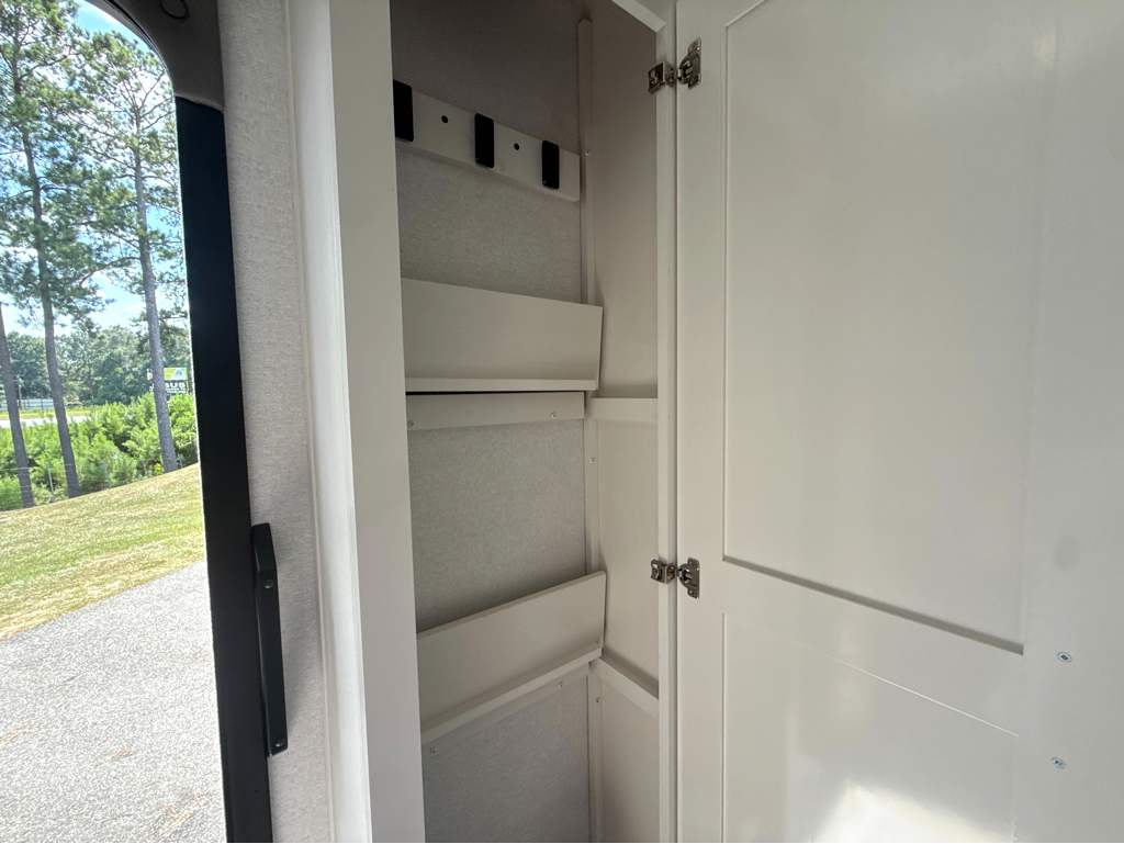 2027 JAYCO PINNACLE 39FLOK - Image 25