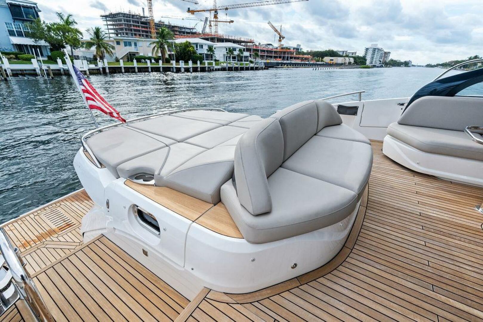 2021 Princess V55 - Image 17