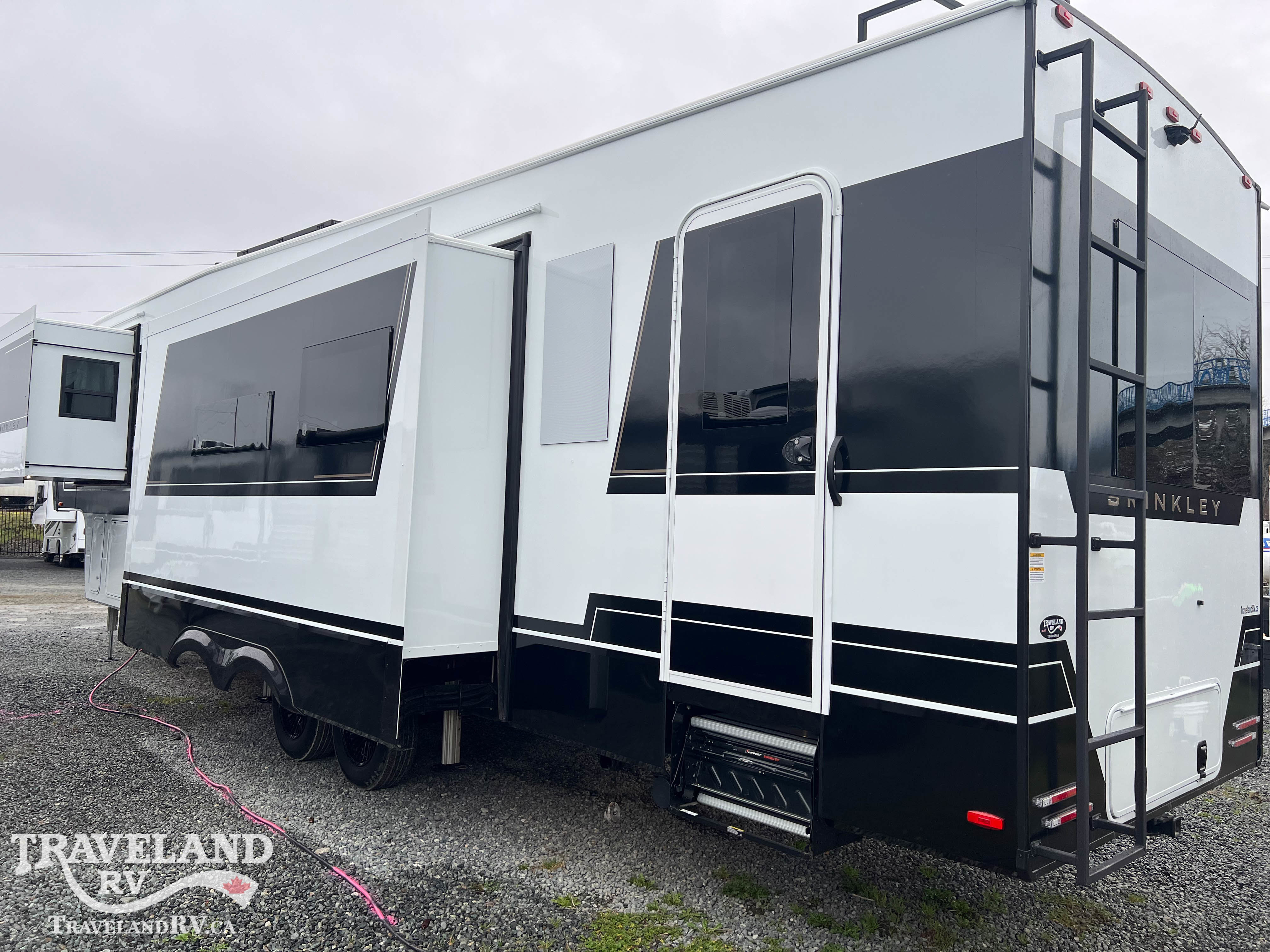 2026 Brinkley RV Model Z 3515 - Image 7