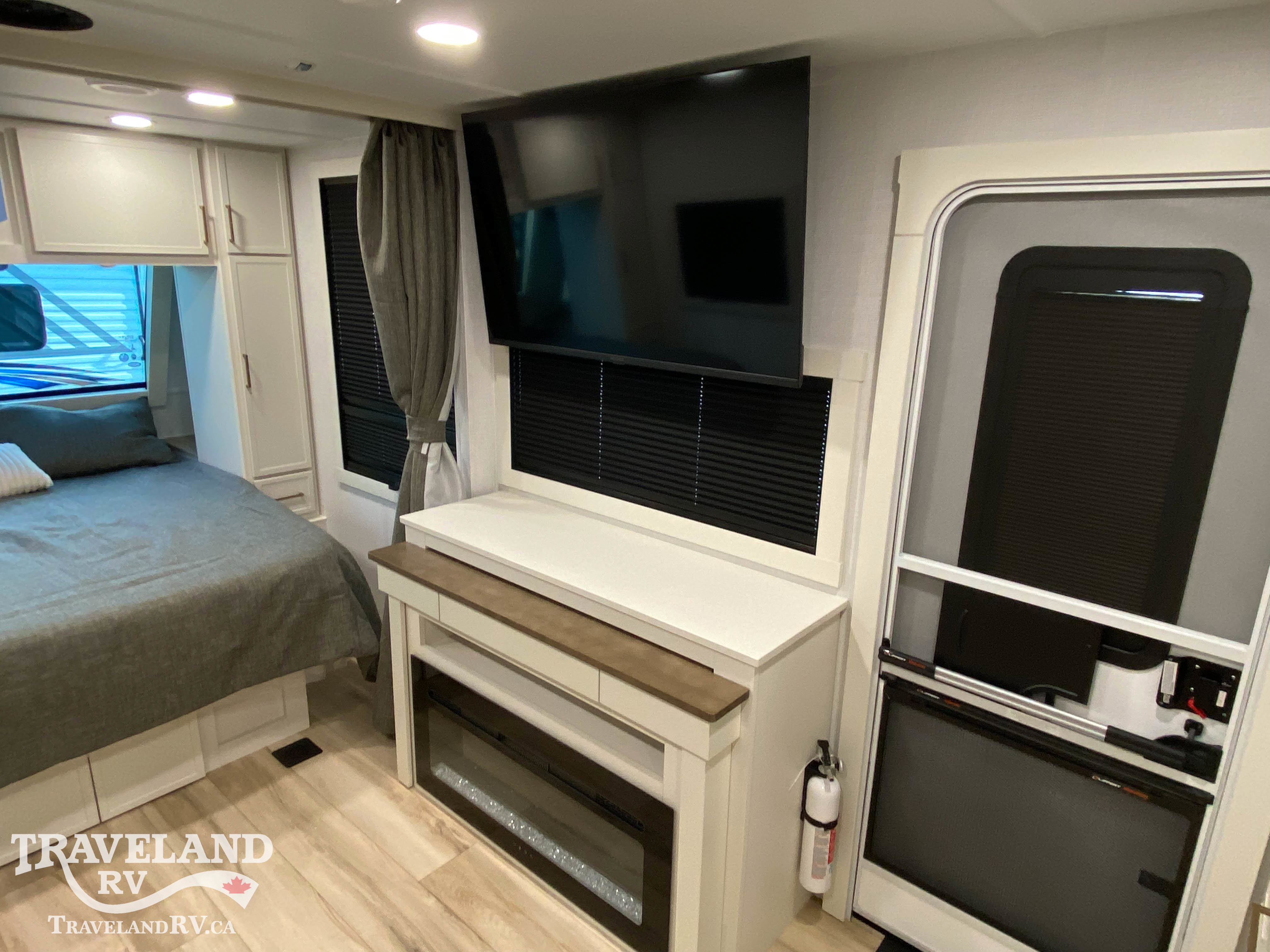 2026 Brinkley RV Model I 235 - Image 17