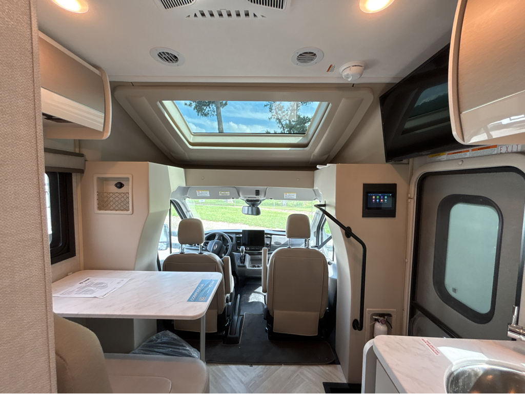 2026 THOR MOTOR COACH COMPASS 22MT - Image 21